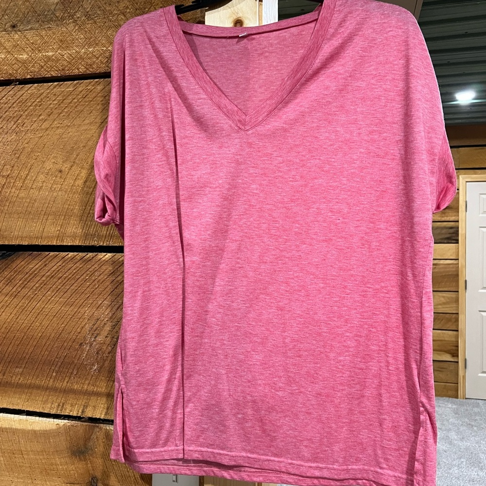 Women’s vneck